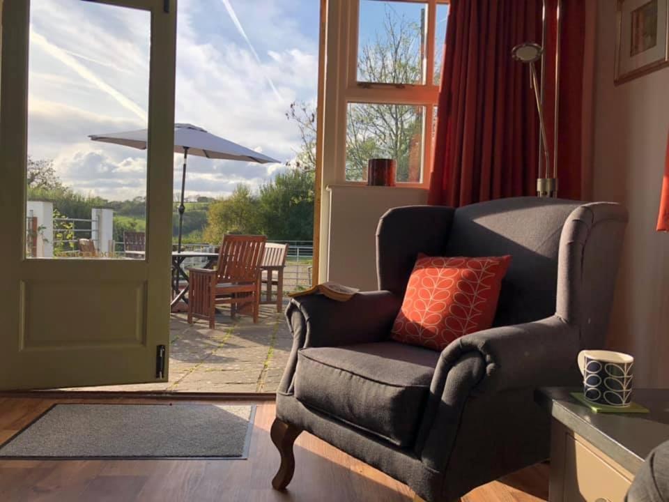 Red Kite Cottage Carmarthen Luaran gambar