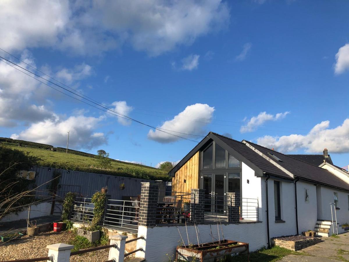 Red Kite Cottage Carmarthen Luaran gambar